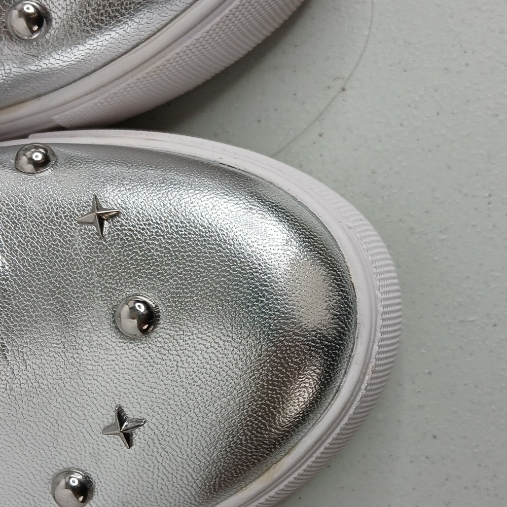 Karl Lagerfeld- Paris - Eisley - Silver Leather & Stud Slip-On Sneakers - 8.5M - Picture 10 of 12